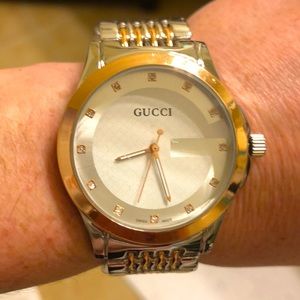 Women’s Gucci watch